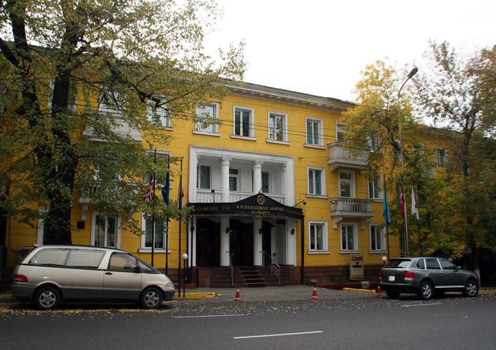 Ambassador Hotel Almaty Exterior foto